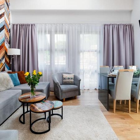 Hello Apartamenty - Wiking Przy Wyciagu Narciarskim 卡尔帕奇 外观 照片