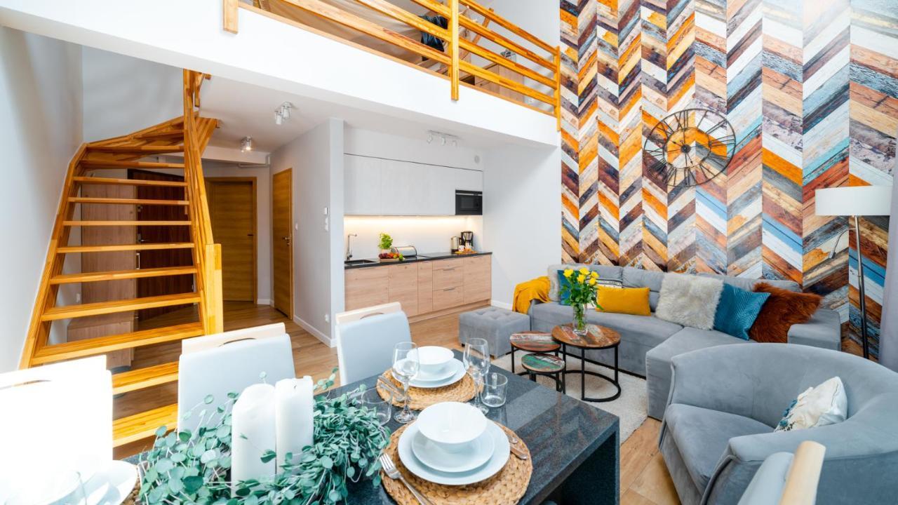 Hello Apartamenty - Wiking Przy Wyciagu Narciarskim 卡尔帕奇 外观 照片